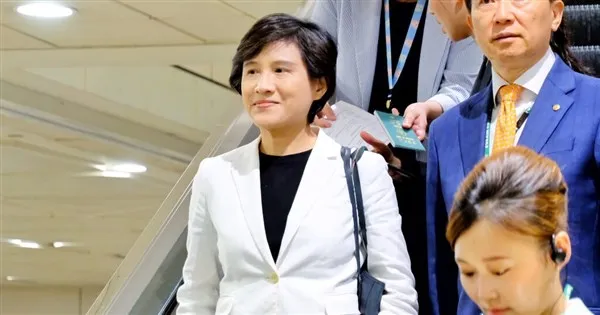 鄭麗君 巴掌事件與文化部長談判進展