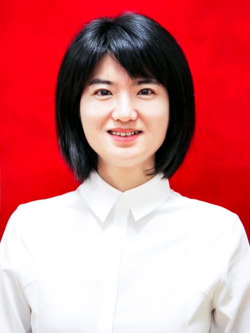 金慧成,一位才华横溢的艺术家金慧成