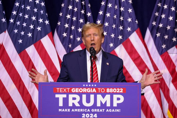 特朗普,政治新篇章与挑战trump