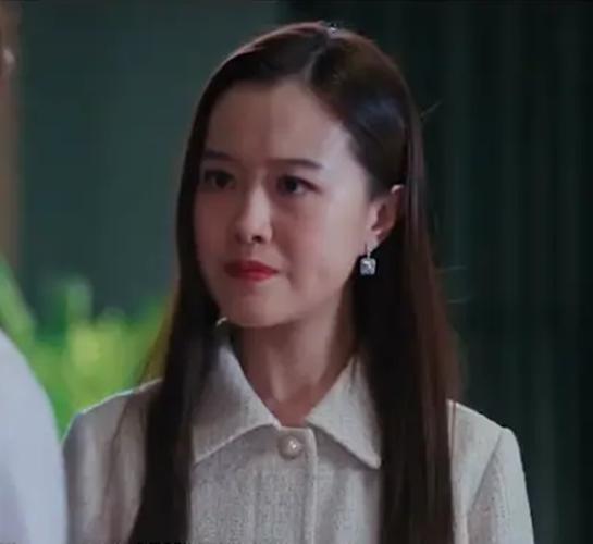 黄敏惠，多元视角的女性力量
