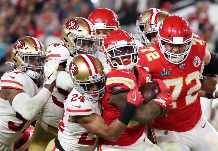 Chiefs vs Giants Reddit: Is Mahomes Magic Finally Fading? (As Some Fans Suggest)
